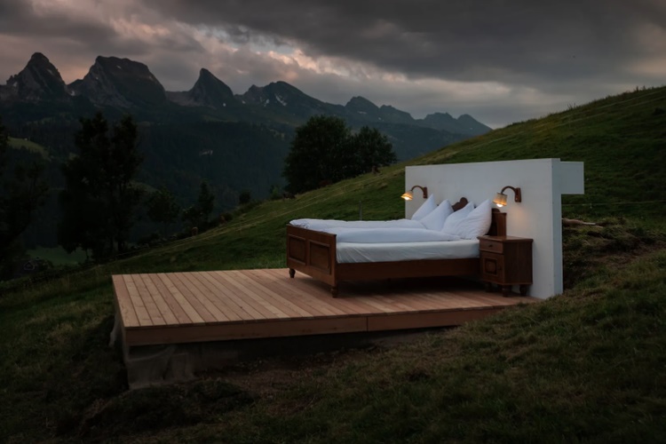 Unik! Ada Hotel Tanpa Atap dan Dinding di Swiss, Kalau Hujan Bagaimana ya?